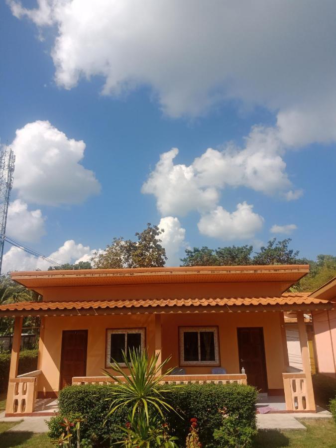 Hassana Garden Home Koh Lanta Exterior photo